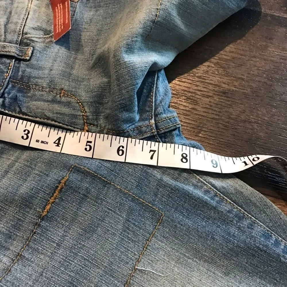 Arizona Jeans Cropped Light Wash 7 Regular NWT